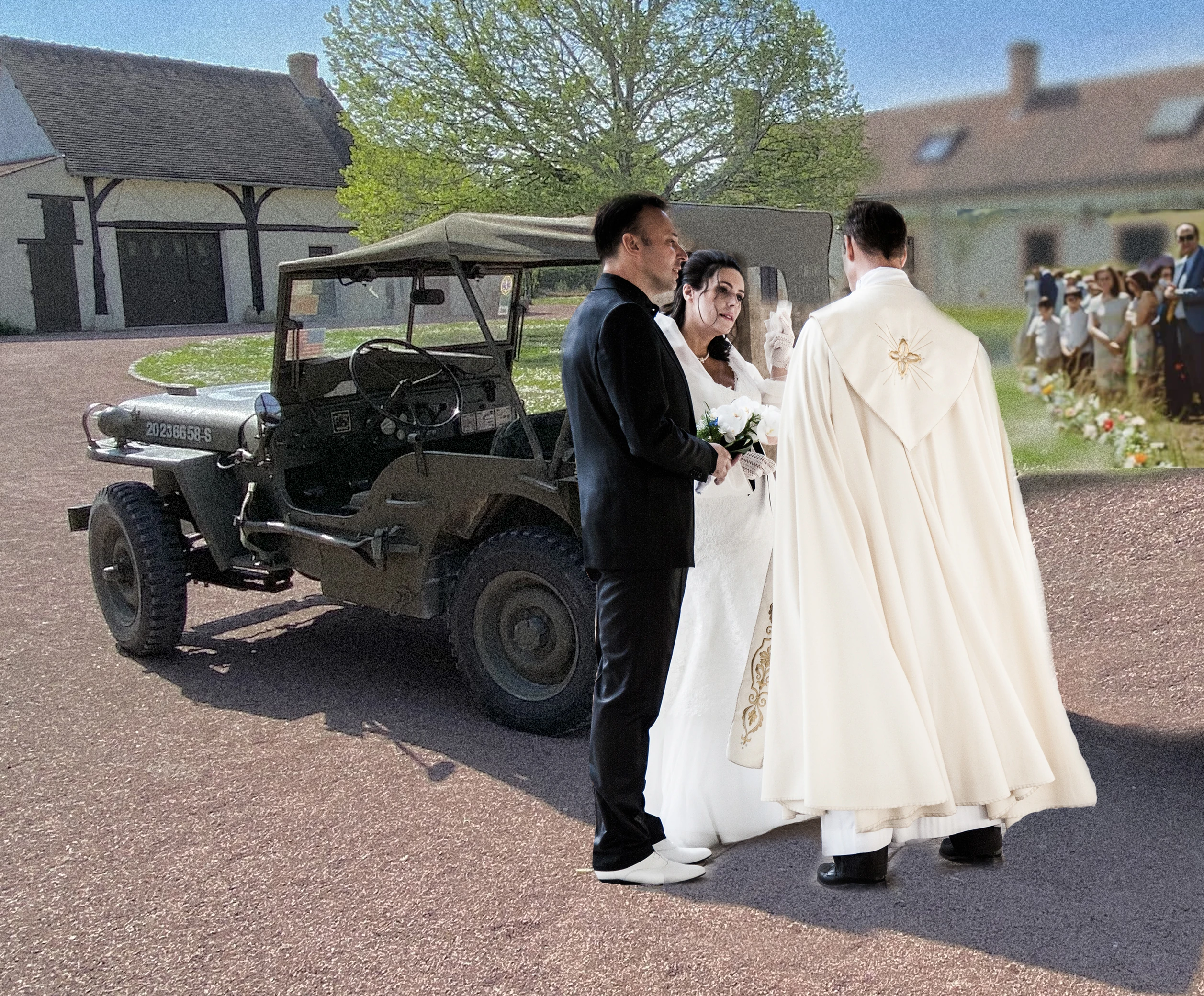 Groupe près de jeeps