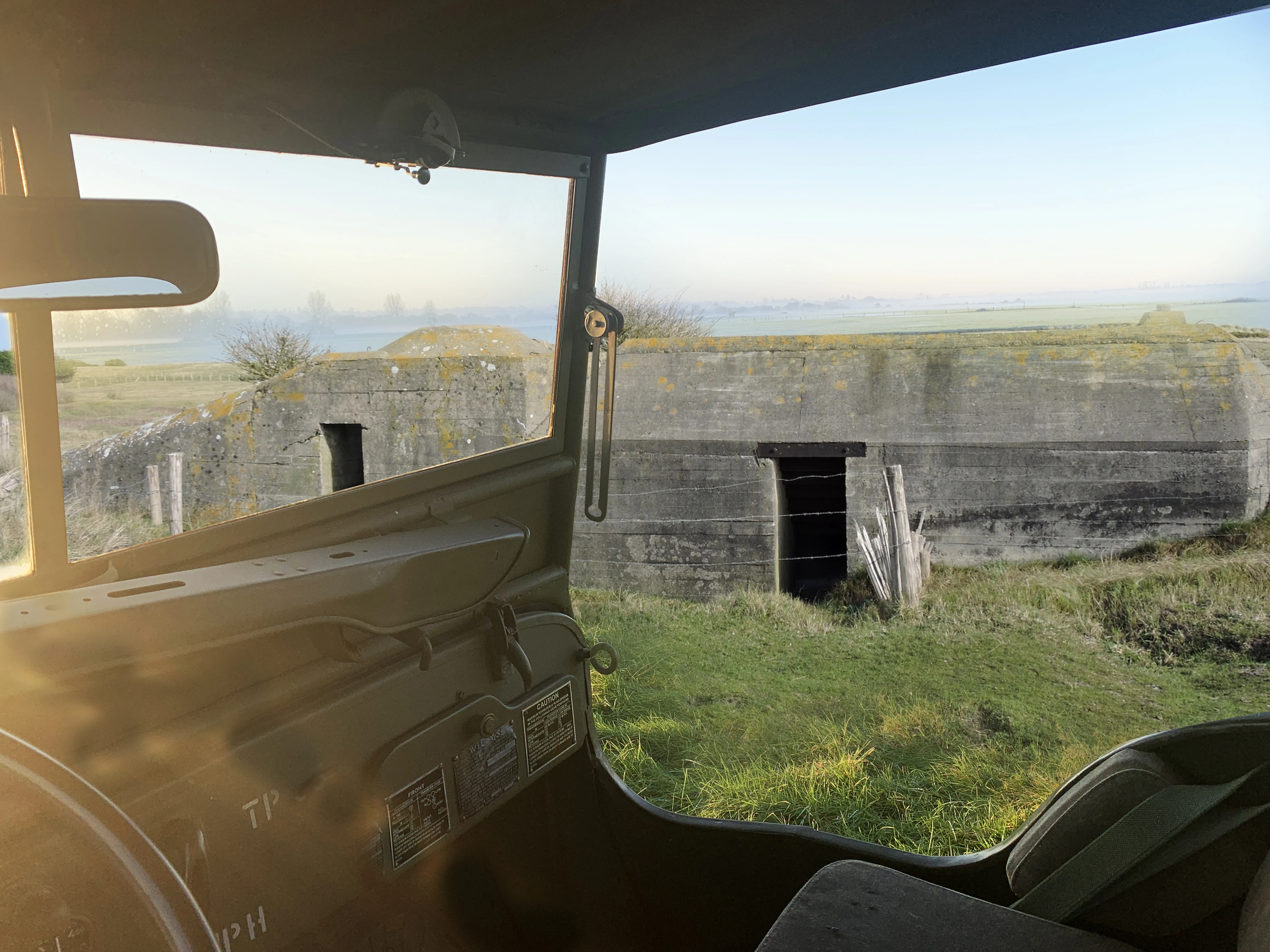 Sol béton avec inscriptions